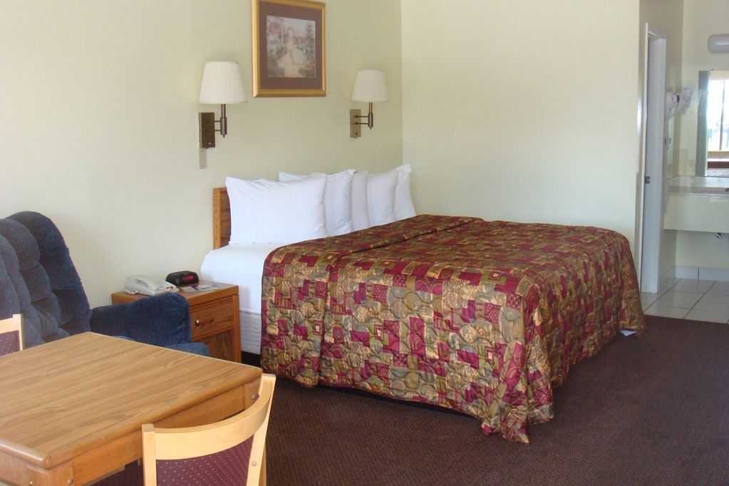 Shiloh Inn Lamesa Room photo